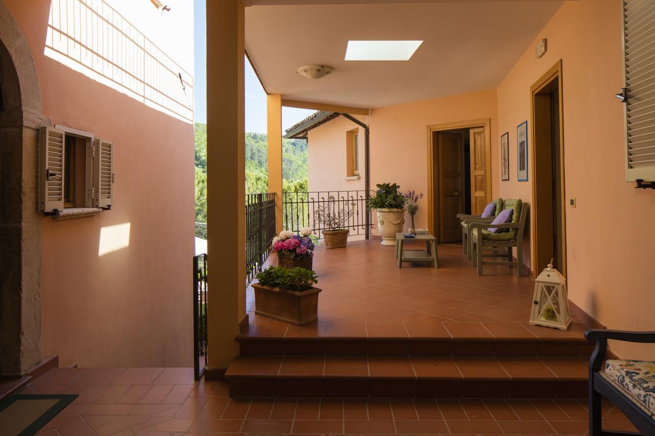 Albergo Villa Cristina 斯波莱托 外观 照片